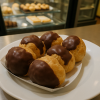 Profiteroles (6 pieces)